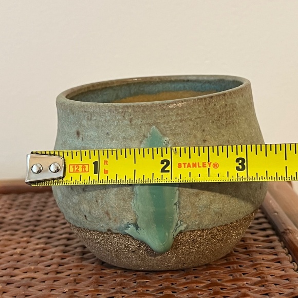 HANDMADE STUDIO CERAMIC POTTERY SMALL CATCHALL TRINKET BOWL PLANT POT - Picture 6 of 8